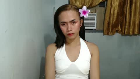 YELLA online show from January 19, 5:18 pm