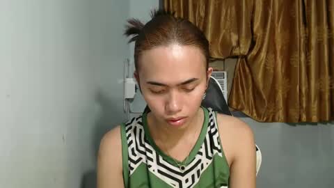 YELLA online show from January 26, 3:58 pm