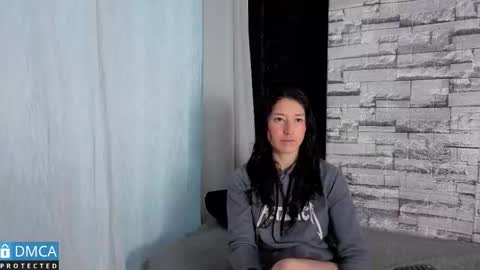 eva delight online show from March 17, 11:25 am