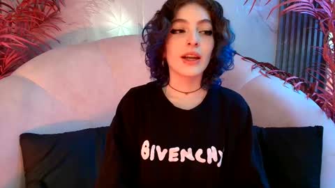 Snapshot of eva_halsey chatting on October 20, 7:39 pm E V A online show from October 20, 7:39 pm