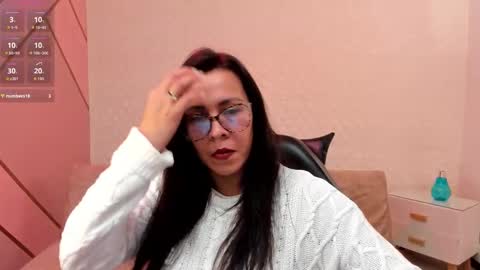 Snapshot of eva_mermaid chatting on October 16, 3:25 pm Eva online show from October 16, 3:25 pm