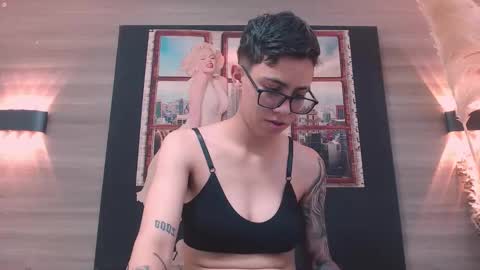 Eva cute online show from December 16, 6:47 pm