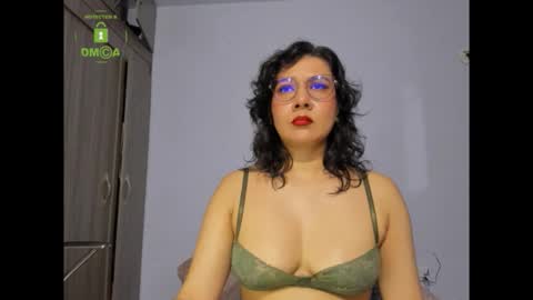 Eva online show from June 10, 9:35 pm