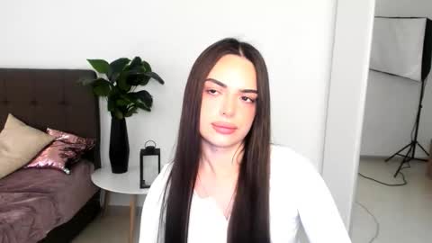 Eva online show from April 20, 2:31 pm