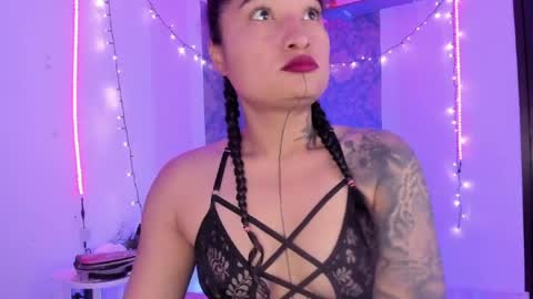Eva  online show from June 20, 10:19 am