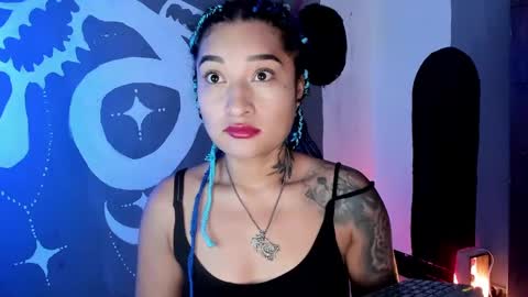 Snapshot of eva_sanderslee chatting on December 5, 4:09 am Eva  online show from December 5, 4:09 am