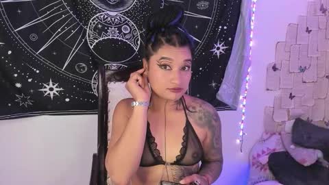 Snapshot of eva_sanderslee chatting on September 16, 6:54 am Eva  online show from September 16, 6:54 am