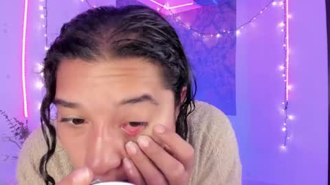 Eva  online show from June 14, 10:15 am