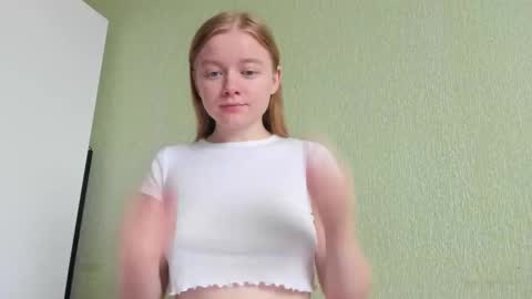 Snapshot of eva_tomiok chatting on October 12, 5:21 am Eva online show from October 12, 5:21 am