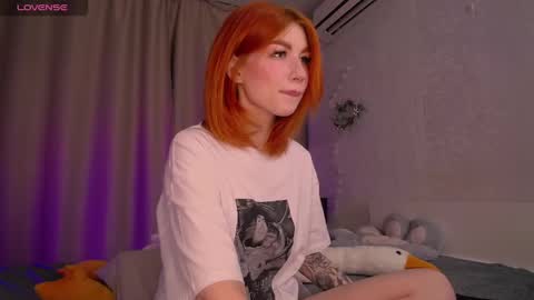 Snapshot of evaa_moonn_ chatting on January 25, 10:29 am Eva online show from January 25, 10:29 am