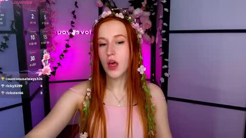 EvaBellea online show from May 31, 6:09 pm
