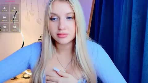 Eva  online show from March 3, 3:01 am