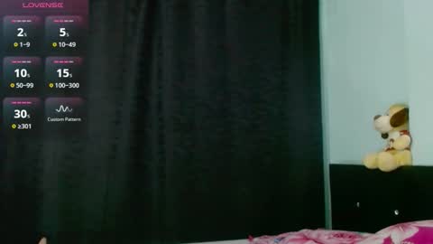 Evah Lee online show from December 18, 4:06 am