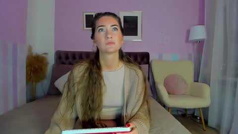 Eva online show from November 18, 5:30 am