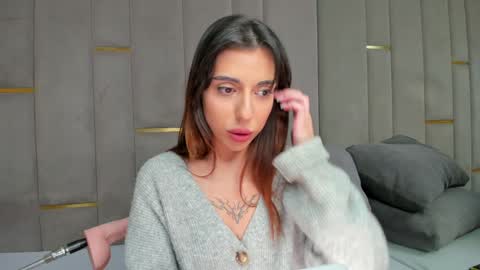 EVA online show from November 15, 1:23 pm