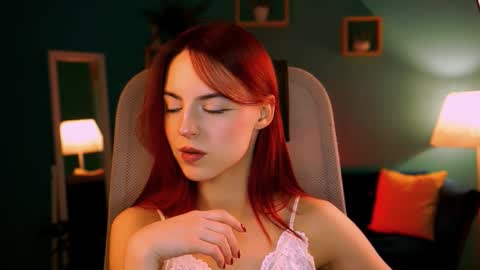 Eva  online show from February 23, 3:55 pm