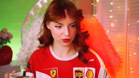 Eva  online show from February 16, 4:10 pm