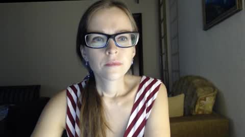 YourMistress online show from September 12, 9:29 am