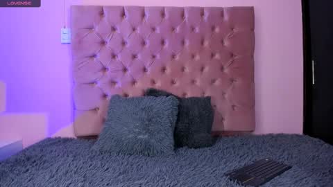 Eva Olimpo online show from March 7, 8:00 pm