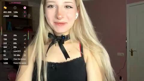 Eva online show from November 3, 7:34 am