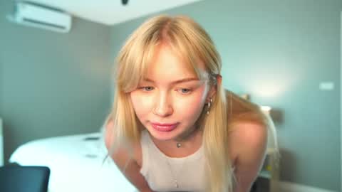 Eva online show from April 20, 10:07 am