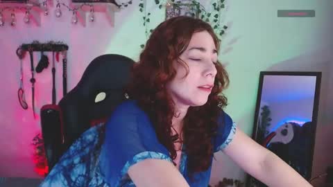 Eve Blue  friends. IG eve blue77 TW EveBlue 1 OF eveblue7 online show from March 16, 12:35 am