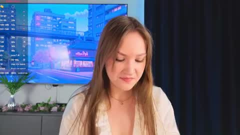 evegreenlee online show from June 11, 7:16 am