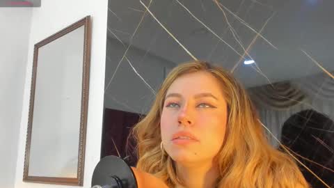 EVELIN online show from December 17, 12:20 pm