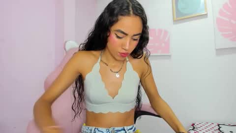 Evelin online show from February 4, 11:02 am