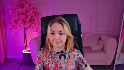 Evelina online show from June 1, 9:00 am