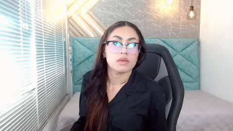 Eveline  online show from February 21, 7:54 pm