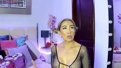 EvelynaGrey online show from November 22, 10:34 pm