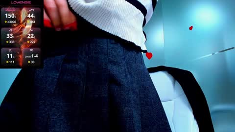 evelyne_rose online show from January 18, 5:41 am
