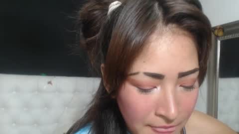 Evelyne online show from April 1, 4:24 am