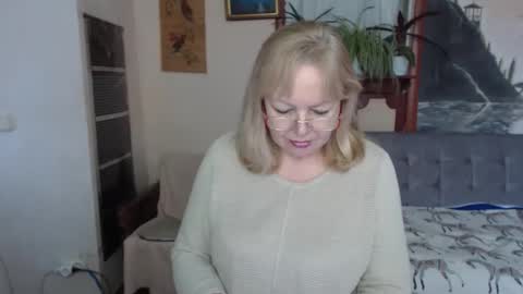 BarbaraBlondy online show from February 5, 1:36 pm