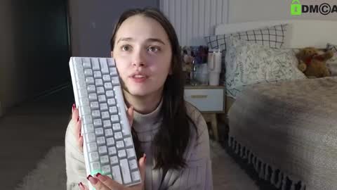 evi_woow online show from February 21, 9:32 pm