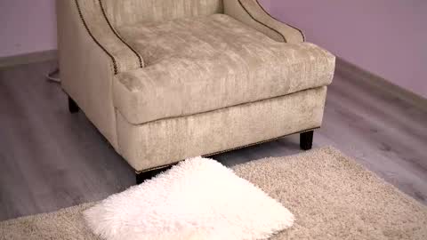 Evie Mathis online show from October 13, 10:18 am