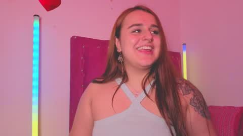 Snapshot of evy_orange1 chatting on October 22, 1:32 am EVY online show from October 22, 1:32 am