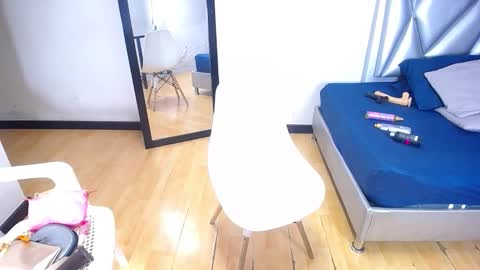 exotic_karmella online show from December 4, 12:02 am