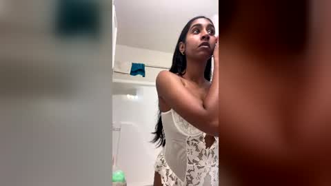 exoticanna444 online show from June 25, 2:33 am