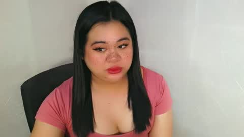 SHANTAL MARIE online show from December 4, 7:03 pm