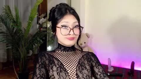 Snapshot of expensive_candyx chatting on January 7, 12:09 pm Candy online show from January 7, 12:09 pm