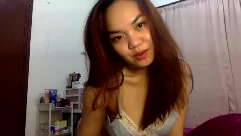 hotandsexygiendy online show from September 19, 12:26 pm