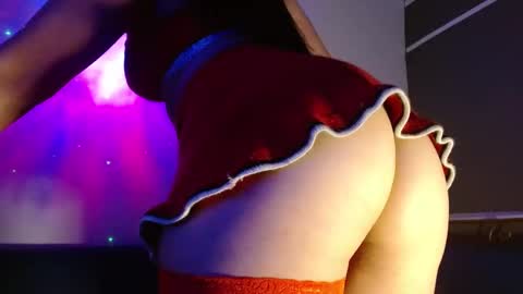 The Spoiled Simone  online show from September 29, 9:53 pm