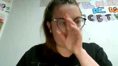 Aimee online show from May 17, 4:28 pm
