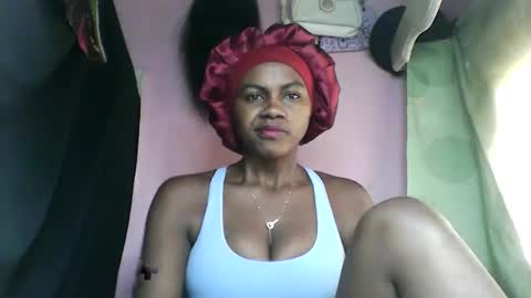 Fabriola9794 online show from April 9, 9:26 am