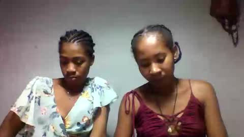 faiqua95 online show from April 13, 5:58 pm