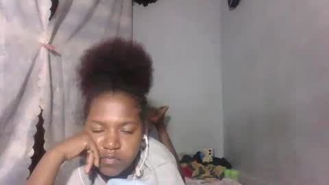 faiqua95 online show from March 25, 8:34 pm