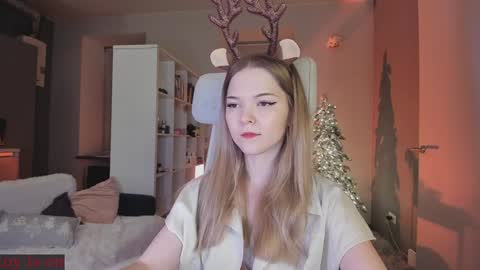 fairy_casey online show from December 22, 11:41 pm