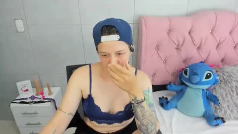 FANNY online show from December 4, 2:36 am